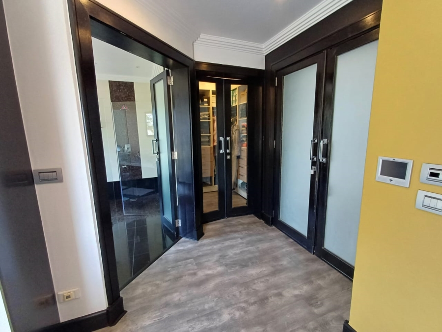 4 Bedroom Property for Sale in Kosmos North West